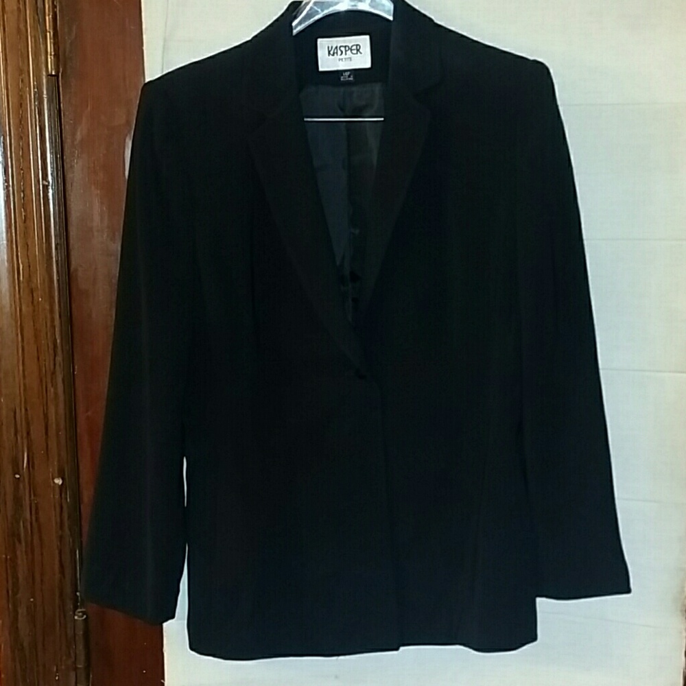 2 Kasper blazers